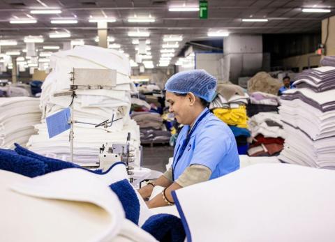 Arancel 4x4 insuficiente: Empresarios textiles claman por soluciones urgentes