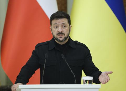 Zelenski dispone que Ucrania salga de la convención contra minas antipersona