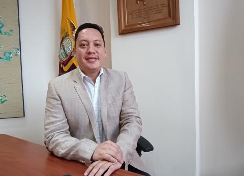 Cristian Zamora critica a la Comisi&oacute;n de Biodiversidad por debate de Loma Larga