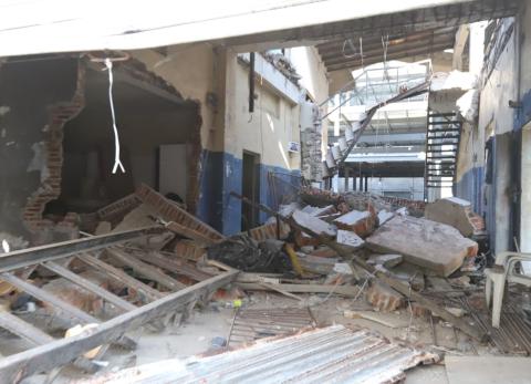 Cinco heridos luego de colapso de estructura en el barrio del Astillero