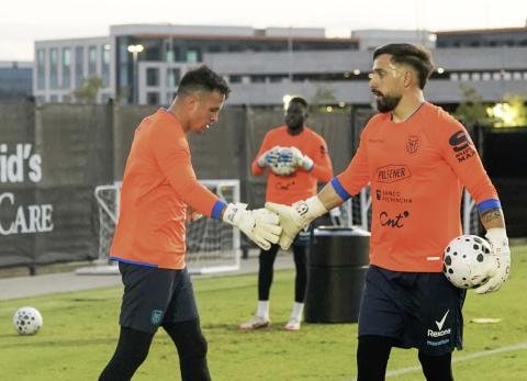 Hern&aacute;n Gal&iacute;ndez revela autocr&iacute;tica en la Tri antes de enfrentar a Nueva Zelanda