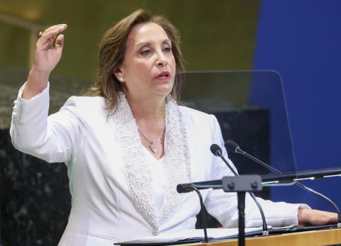 Dina Boluarte, las "vacunas" y el espejismo de estabilidad