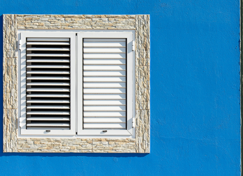 Adiós a las cortinas: Descubre la nueva tendencia en decoración de interiores