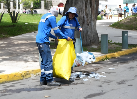 &iquest;C&oacute;mo ser&aacute; la recolecci&oacute;n de basura en Quito el 31 de diciembre? Emaseo lo explica