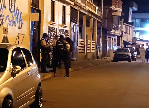 Ataque armado en Cuenca provoca la muerte de una víctima colateral