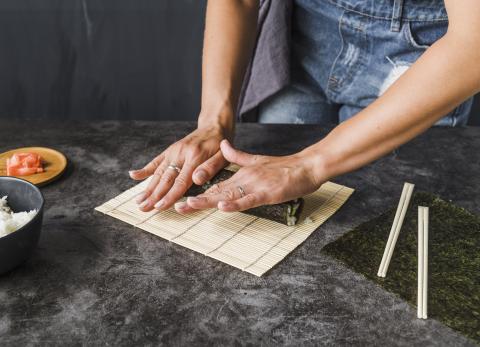 Sushi seguro: consejos para evitar intoxicaciones al consumir comida cruda