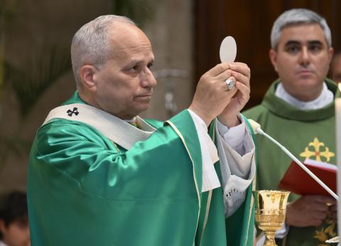 Le&oacute;n XIV aboga por una iglesia &quot;abierta&quot; a la humanidad y a sus preguntas