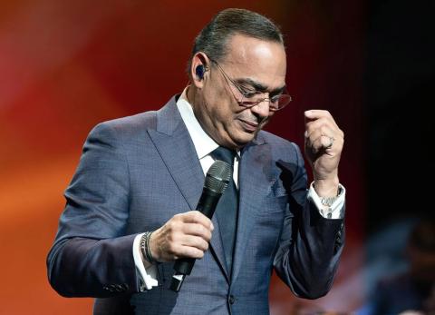 Gilberto Santa Rosa se presenta en el Azogues Live Fest, en Azuay