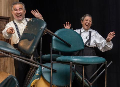 &ldquo;El Anuncio&rdquo; y &ldquo;Ra&iacute;z y Abismo&rdquo;: la voz ecuatoriana que dialoga con La Habana