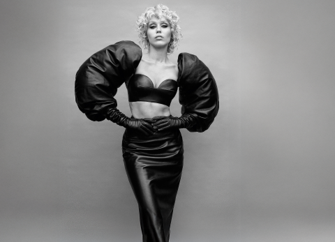 Cuero: la textura estrella que conquista la moda en el 2025