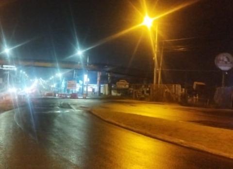 Ruta Viva se inunda por las lluvias en Quito