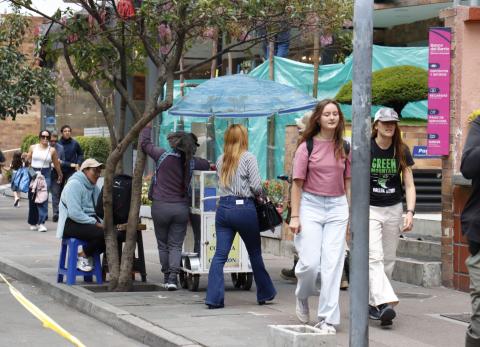 El proyecto de Mu&ntilde;oz para cerrar una v&iacute;a divide opiniones en el norte de Quito