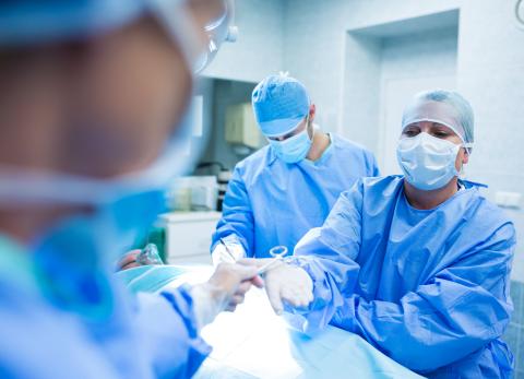 Familia y peritos narran la negligencia m&eacute;dica que termin&oacute; con una vida en Quito