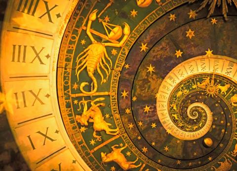 Hor&oacute;scopo de hoy: lo que te deparan los astros este 15 de noviembre de 2025