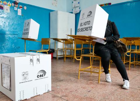 &iquest;Qu&eacute; gan&oacute; en la Consulta Popular 2025? Esto dicen los resultados oficiales del CNE