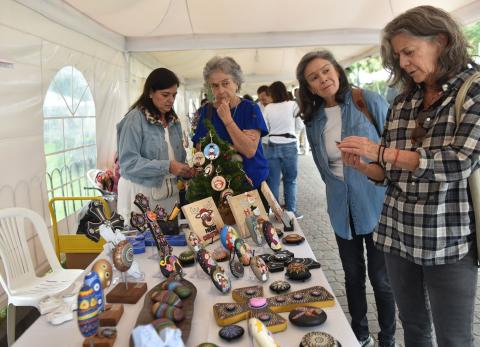 Quito: Artesan&iacute;a, moda y gastronom&iacute;a local destacan en feria comunitaria Puembo 2025