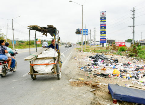 Municipio de Dur&aacute;n responsabiliza a la ciudadan&iacute;a por la acumulaci&oacute;n de basura