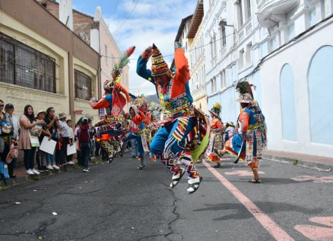 Fiestas de Quito 2025: Eventos y desfiles del 26 de noviembre