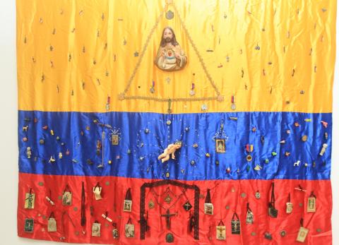 Un libro reconstruye 40 a&ntilde;os de arte contempor&aacute;neo en el Ecuador