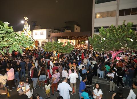 Toque de queda en Guayaquil suspende Panam&aacute; Nocturna desde este 14 de marzo