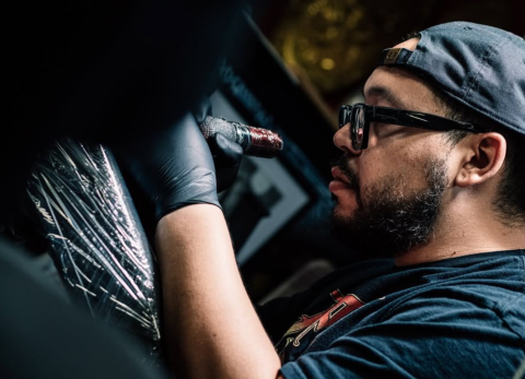 De la ingenier&iacute;a electr&oacute;nica al tatuaje: Jos&eacute; Ortega y su &eacute;xito en Estados Unidos