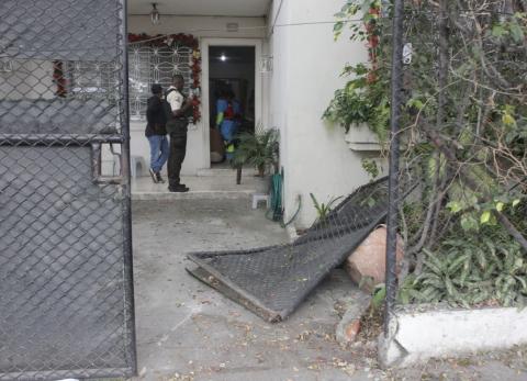 Un ciudadano sufre un accidente al intentar escapar de un asalto en Guayaquil