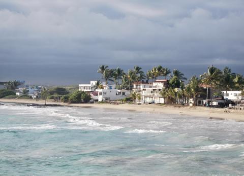 Alerta 5 al 7 de dic: 29 playas con bandera roja por fuerte oleaje. Lista completa