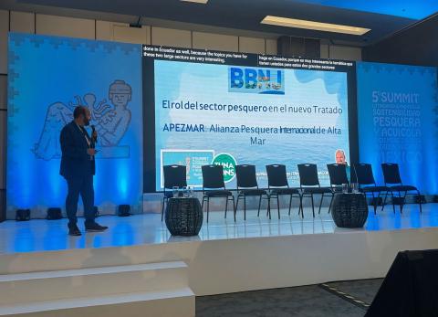Ecuador propone una alianza global para la pesca sostenible en alta mar
