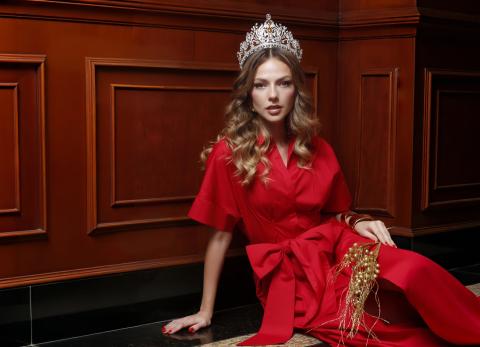 Kika Marques, Miss Intercontinental Ecuador, lista con m&aacute;s de 40 looks rumbo a Egipto