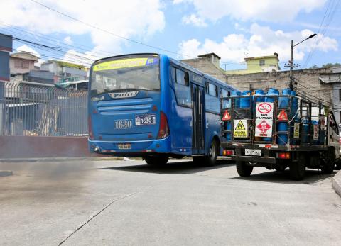Nuevas rutas y recorridos en el Centro Hist&oacute;rico: as&iacute; cambia el transporte en Quito