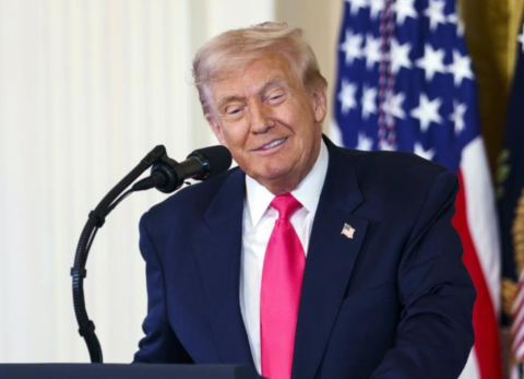 Trump suspende "loter&iacute;a de green cards" tras tiroteo en Rhode Island