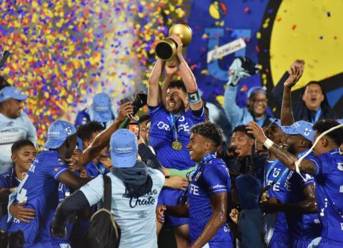 Universidad Cat&oacute;lica, primer festejo nacional 62 a&ntilde;os despu&eacute;s