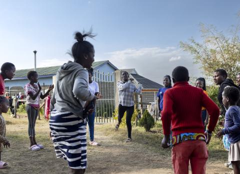 Pese a ser ilegal, la mutilaci&oacute;n genital femenina sigue afectando a ni&ntilde;as en Kenia