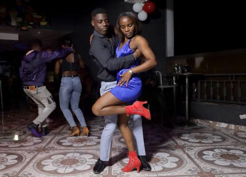 El compas, el baile que desaf&iacute;a la inseguridad y celebra la vida en Hait&iacute;