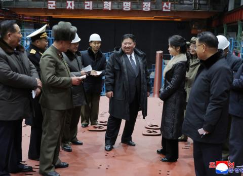 Kim Jong-un tilda de "amenaza" los planes de Se&uacute;l de construir submarinos nucleares