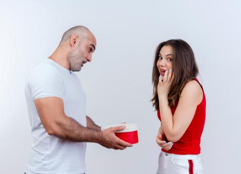 Relaciones sugar: Qu&eacute; hay detr&aacute;s de los sugar daddy y sugar baby