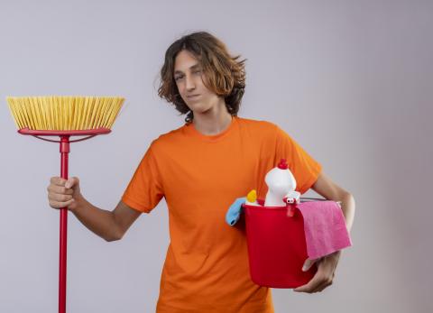 C&aacute;balas de A&ntilde;o Nuevo: &iquest;Es malo barrer la casa el 31 de diciembre?