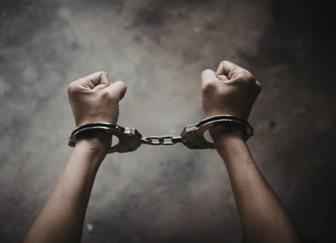 Sentencian a trece a&ntilde;os de c&aacute;rcel a un hombre que prostituy&oacute; a una menor en Machala