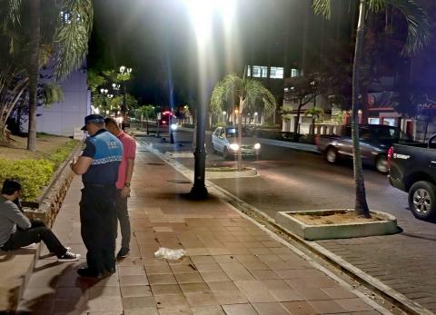 Hombre fue hallado bajo presuntos efectos de escopolamina en el centro de Guayaquil