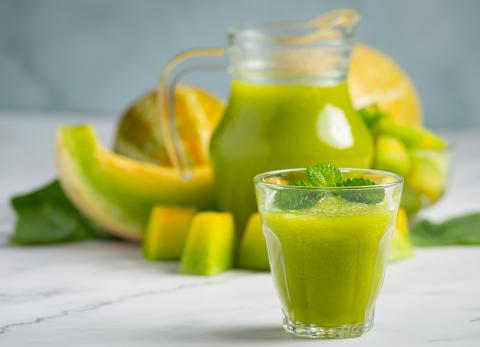 &iquest;C&oacute;mo limpiar el h&iacute;gado despu&eacute;s de las fiestas? 5 jugos naturales y efectivos