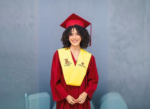 Yilda Banch&oacute;n se grad&uacute;a como abogada: As&iacute; vincula las leyes con su carrera musical