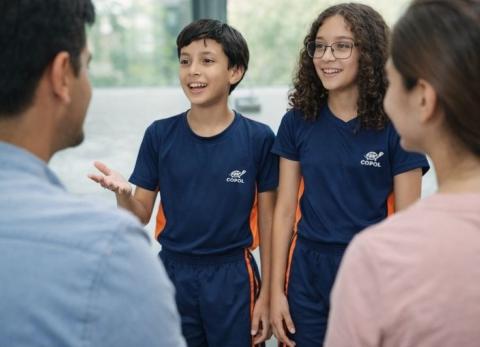 Escuchar para educar: el valor de la comunicaci&oacute;n y los l&iacute;mites en la crianza