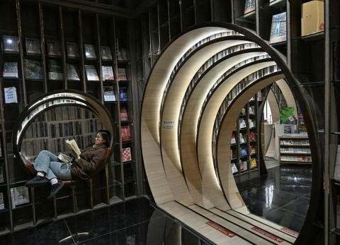 China apuesta por librer&iacute;as espectaculares para atraer selfis y visitantes