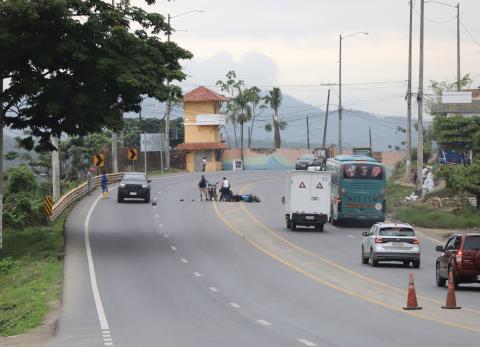 Inseguridad vial en Guayaquil: Urge redise&ntilde;ar la v&iacute;a a Daule tras muerte de ni&ntilde;a