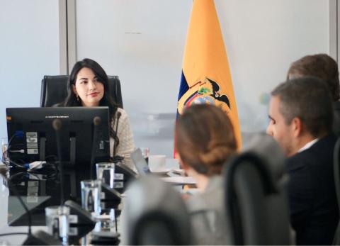 Ecuador regresa a los mercados con emisi&oacute;n hist&oacute;rica de bonos por $ 4.000 millones