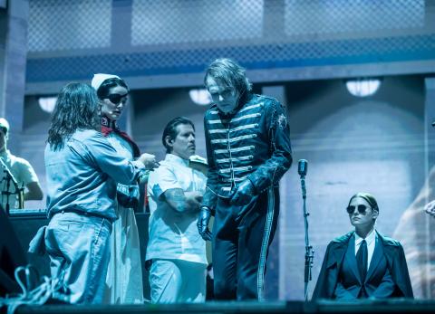 My Chemical Romance toca el coraz&oacute;n (y bolsillo) del p&uacute;blico latino