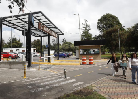 &iquest;Es seguro dejar el auto en parques de Quito? Esto dicen usuarios y Municipio