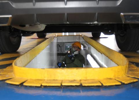 Quito sin revisi&oacute;n vehicular mientras la AMT espera decisi&oacute;n de la ANT