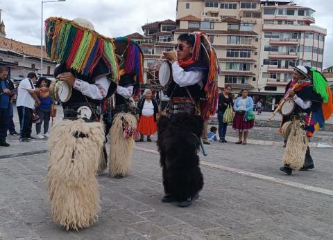 Azuay vivir&aacute; un carnaval lleno de fiesta, tradici&oacute;n y gastronom&iacute;a