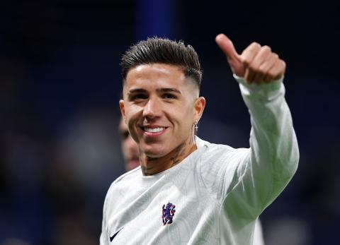 Enzo Fern&aacute;ndez niega una salida del Chelsea: "Estoy muy feliz aqu&iacute;"